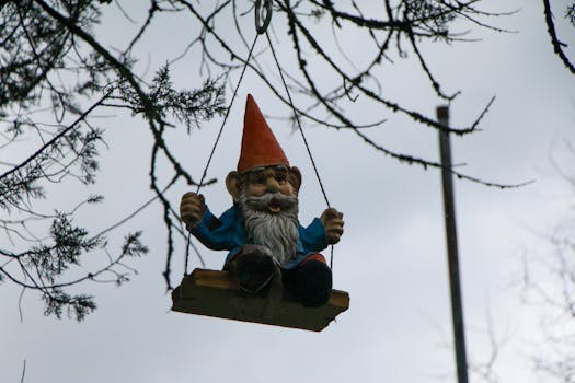 Zahradní skřítci: Více než dekorace, symbol štěstí a ochrany